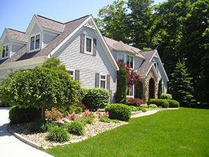 Landscapers and Lawncare Services in Union Springs, AL